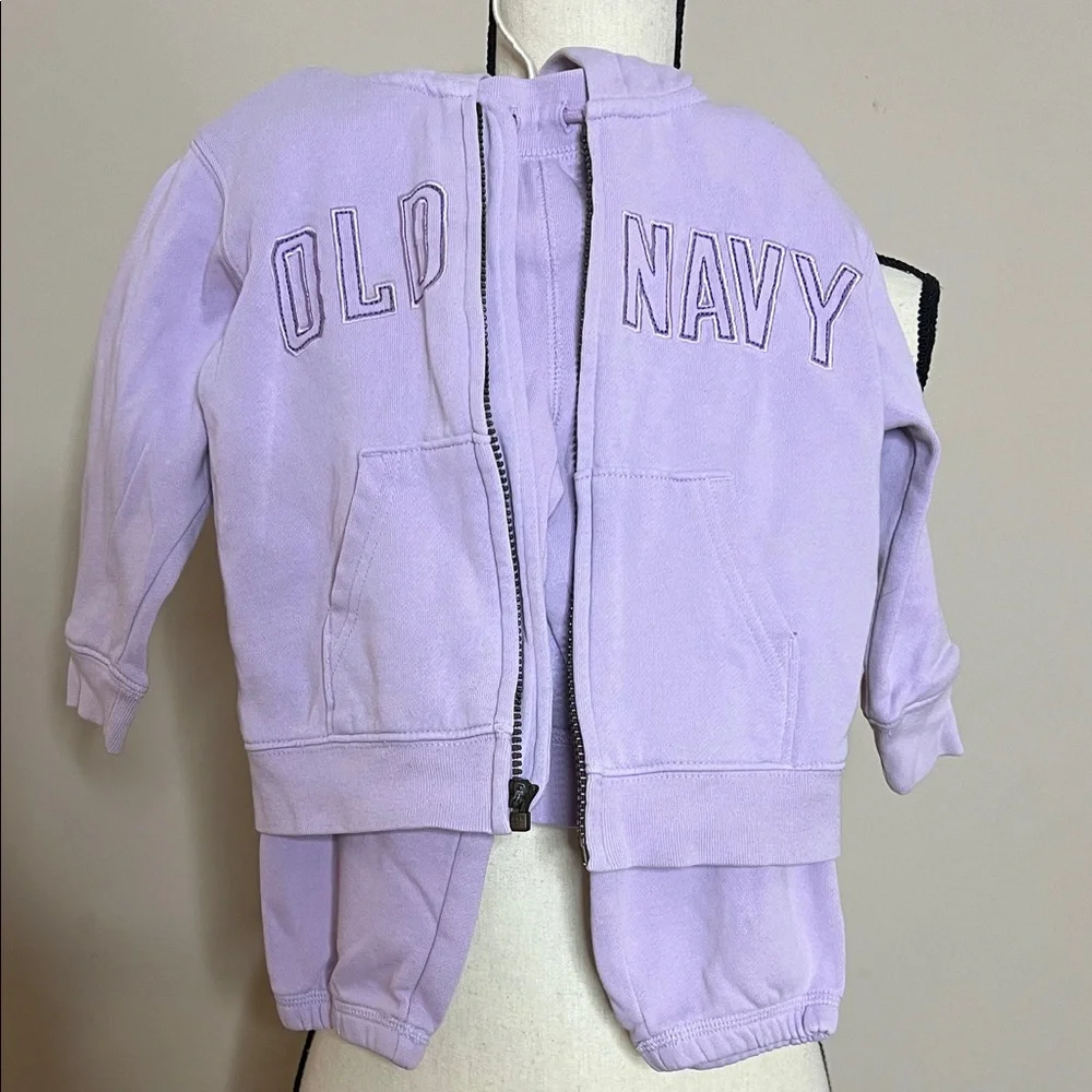 Old Navy Kids Light Purple Zip-Up Hoodie & Pants